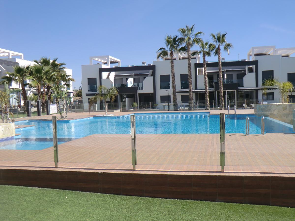 Casas Holiday - Oasis Beach Orihuela Exterior foto