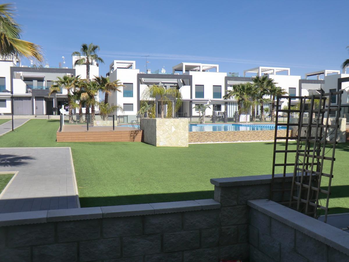 Casas Holiday - Oasis Beach Orihuela Exterior foto