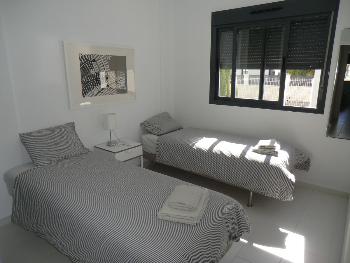 Casas Holiday - Oasis Beach Orihuela Exterior foto